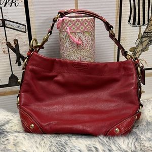 Rich red coach shoulder Hobo bag J0782-10615